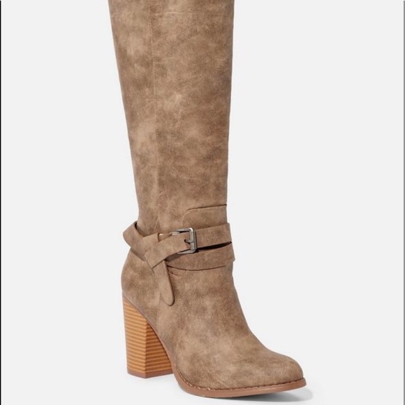 Sora heeled boots - Picture 6 of 6